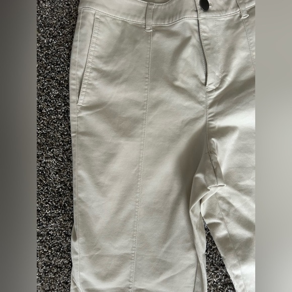 5/$25 J.Jill cream colored lightweight ankle pants size 10 Tall - Picture 4 of 12